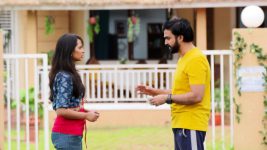 Aai Kuthe Kay Karte S01E104 Abhishek, Gowri Join Hands Full Episode