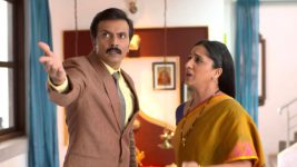 Aai Kuthe Kay Karte S01E25 The Deshmukhs Are Depressed Full Episode