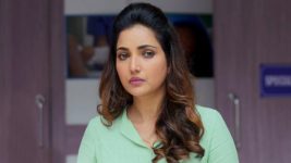 Aai Kuthe Kay Karte S01E256 An Odd Moment for Sanjana Full Episode