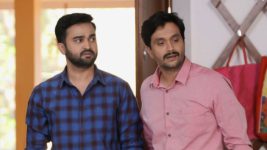 Aai Kuthe Kay Karte S01E26 Abhishek Is Back Home! Full Episode