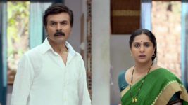 Aai Kuthe Kay Karte S01E31 Anirudh in Trouble? Full Episode