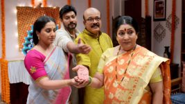 Aai Kuthe Kay Karte S01E468 The Deshmukhs Help Sanjana Full Episode