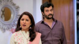 Aai Kuthe Kay Karte S01E597 Vishaka, Kedar's Shocking Stand Full Episode