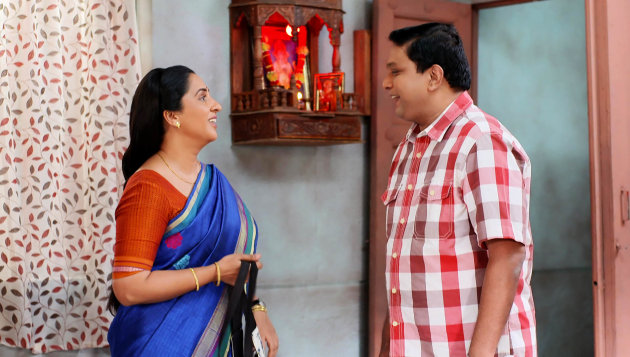 Aai kuthe kay discount karte full episode 1