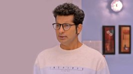 Aai Kuthe Kay Karte S01E611 Ashutosh Faces Discomfort Full Episode