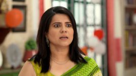 Aay Tobe Sohochori S01E190 A Shocker for the Senguptas! Full Episode