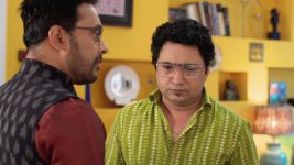 Aay Tobe Sohochori S01E31 Samaresh Confronts Tuban Full Episode