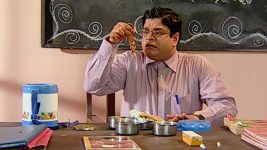 Chidiya Ghar S01E133 Lizard In Food Full Episode