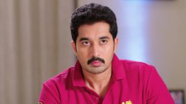 Karthika Deepam S01E1007 Karthik Keeps a Secret Full Episode