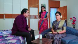 Karthika Deepam S01E1294 An Advice to Soundarya Full Episode