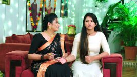 Karthika Deepam S01E1428 Swapna's Bond with Sourya Full Episode