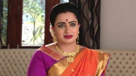 Karthika Deepam S01E401 Soundarya in Grief Full Episode