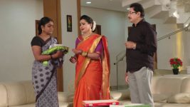 Karthika Deepam S01E404 Deepa Refuses Soundarya's Request Full Episode