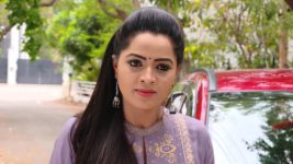 Karthika Deepam S01E467 Mounitha, Deepa's Face-off Full Episode