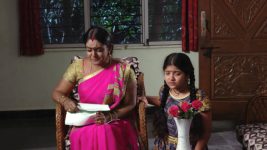 Karthika Deepam S01E696 A Shock Awaits Deepa Full Episode