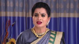 Karthika Deepam S01E754 Soundarya Questions Deepa Full Episode