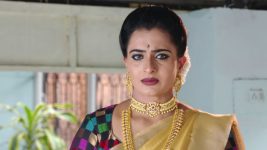 Karthika Deepam S01E787 Deepa and Soundarya in a Fix Full Episode