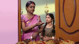 Karthika Deepam S01E836 Sourya Makes a Promise Full Episode