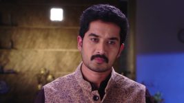 Karthika Deepam S01E903 Karthik Lands in a Tight Spot Full Episode