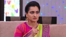 Karthika Deepam S01E944 Soundarya Learns the Truth Full Episode