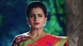 Karthika Deepam S01E989 Soundarya Is Doubtful Full Episode