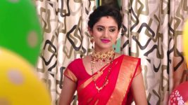 Savitramma Gari Abbayi S01E107 Balaraju Surprises Nandini Full Episode