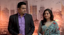 Aai Kuthe Kay Karte S01 E865 Anushka Helps Ashutosh