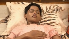 Chotya Bayochi Mothi Swapna S01 E71 Shubhankar Is In A Semi-Conscious State