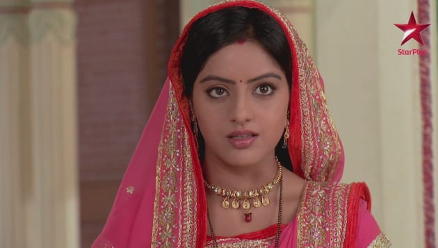 Diya Aur Baati Hum S07e01 Sooraj And Sandhya S First Anniversary Full Episode Jiocinema Usa