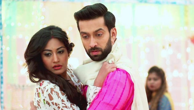 Ishqbaaz S05E31 Shivaay Saves Anika Full Episode - JioCinema USA