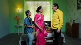 Karthika Deepam S01 E1521 Soundarya, Anand Rao Are Hopeful