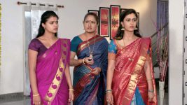 Lakshmi Baramma S01E1090 15th August 2016 Full Episode