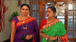 Lakshmi Baramma S01E281 18th January 2014 Full Episode