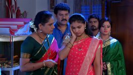 Lakshmi Baramma S01E831 16th October 2015 Full Episode