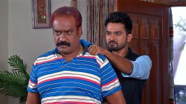 Lakshmi Baramma S01E890 25th December 2015 Full Episode