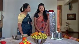 Lakshmi Baramma S01E893 29th December 2015 Full Episode