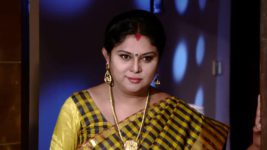 Lakshmi Kalyanam (Star Maa) S05E614 Rajeshwari Kidnaps the Child Full Episode