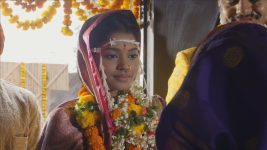 Mere Sai S01E794 The Newly Wedded Radhika Full Episode