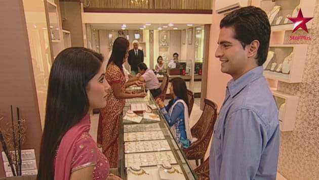 Yeh Rishta Kya Kehlata Hai S02e25 Naitik Surprises Akshara Full Episode Jiocinema Usa 1085