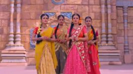 Radha Krishn S04 E430 Vidya, Kartik's New Beginning