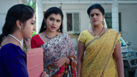 Paape Maa Jeevana Jyothi S01 E569 Indumathi, Yamini Trouble Jyothi