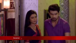 Jagadhatri S01 E240 26th April 2023