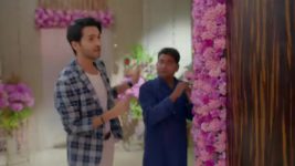 Faltu S01 E183 Ayaan Disguises Himself