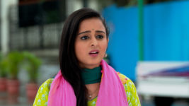 Abol Preetichi Ajab Kahani S01 E19 Rajveer Asks Mayuri For A Favour