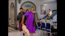 Mann Ki Awaaz Pratigya S08 E09 Police come to the Thakurs