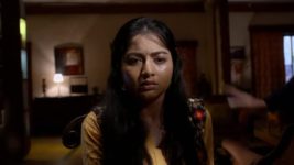 Pratishodh Zunj Astitvachi S01 E206 Disha Steals A Knife