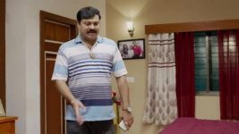 Tuj Maj Sapan Premach Tufaan S01 E81 Things Are Going Missing At The Shiralkars