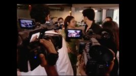 Geet Hui Sabse Parayi S05 E25 Dadimaa asks Maan to get Dev back