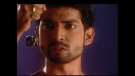 Geet Hui Sabse Parayi S05 E35 Dadimaa asks Dev to leave