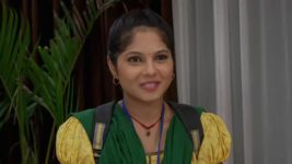 Chotya Bayochi Mothi Swapna S01 E376 All Smiles For Shubhankar